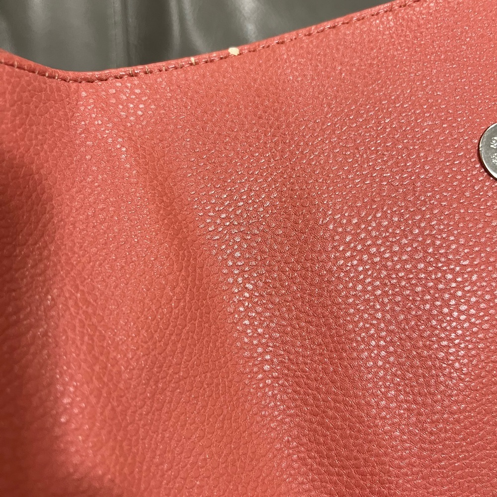 Guess Pink Leather Crossbody Purse - Picture 8 of 8